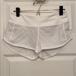 LULULEMON speed up short 2.5” white